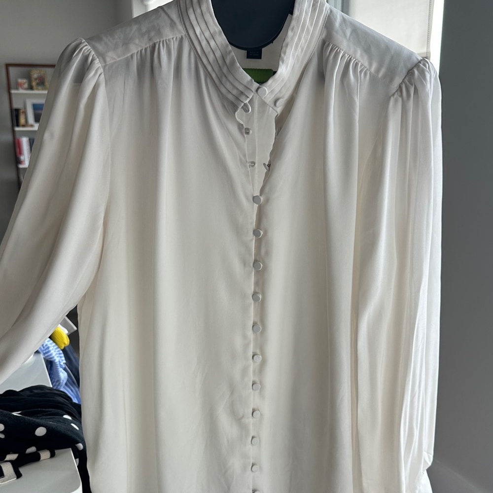Ann Taylor Classic White Blouse